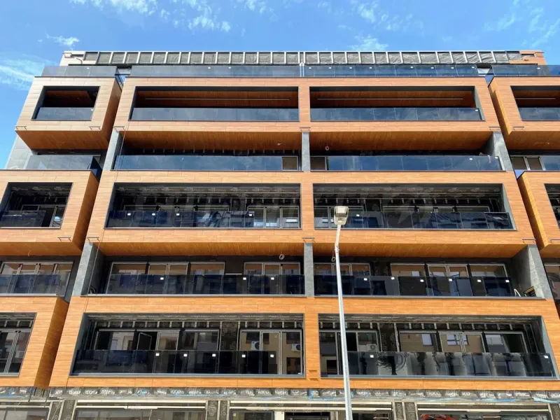 Spacious Three-Bedroom Apartment in Central Plovdiv – New Development - Image 3