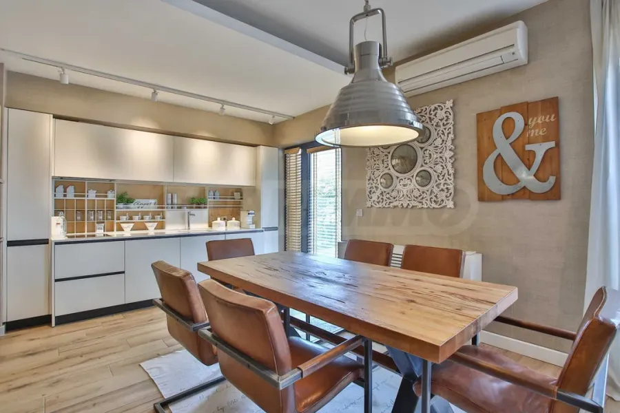 Spacious, Fully Furnished 3-Bedroom Apartment - "City of 2008" - Image 4