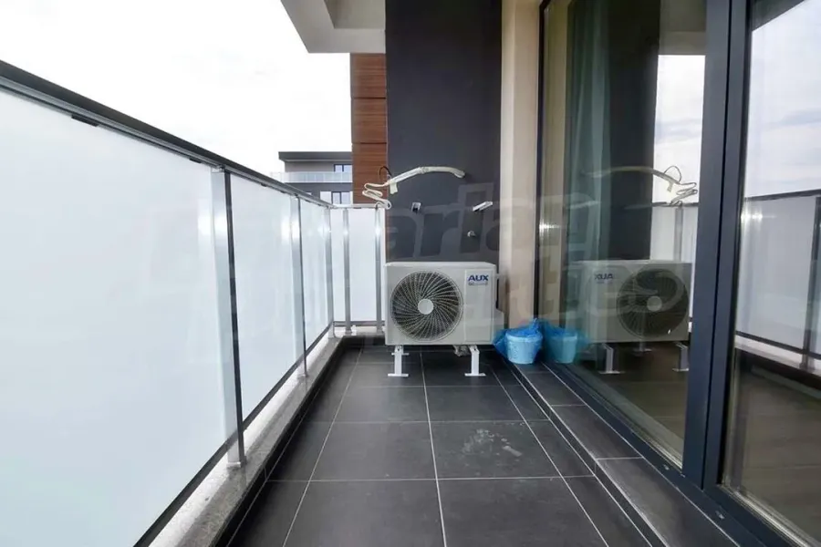 Stylish Plovdiv Apartment with Balcony - Perfect Investment - Image 5