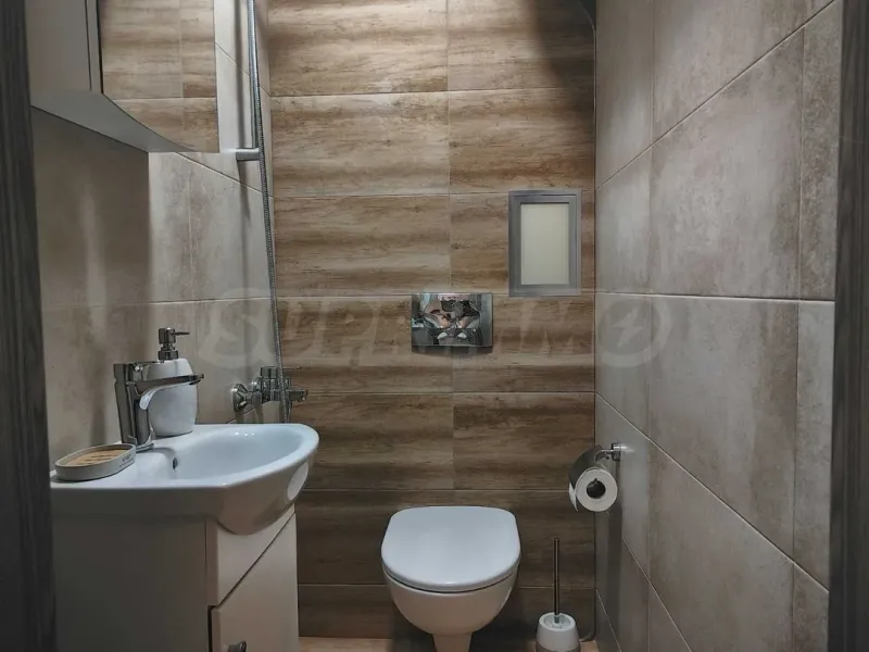 Spacious, Fully Furnished Apartment with Mountain Views in Sofia - Image 5