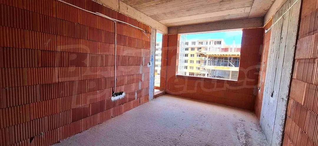 Spacious 1-Bedroom Apartment in Plovdiv - Modern & Convenient Living - Image 5