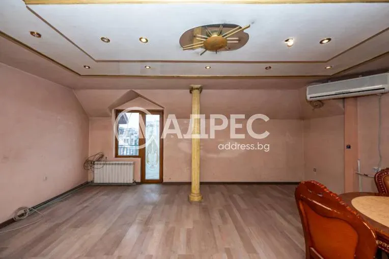 Spacious Three-Bedroom Plovdiv Apartment with Six Terraces – Perfect Family Home. - Image 1