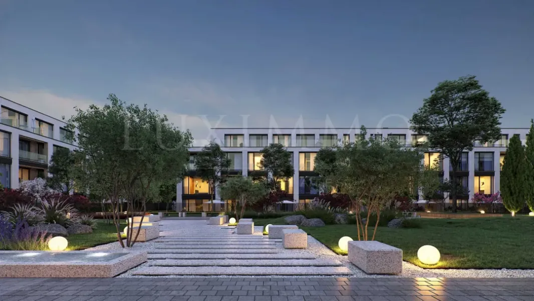 Spacious Maisonette with Private Yard & Amenities - Image 4
