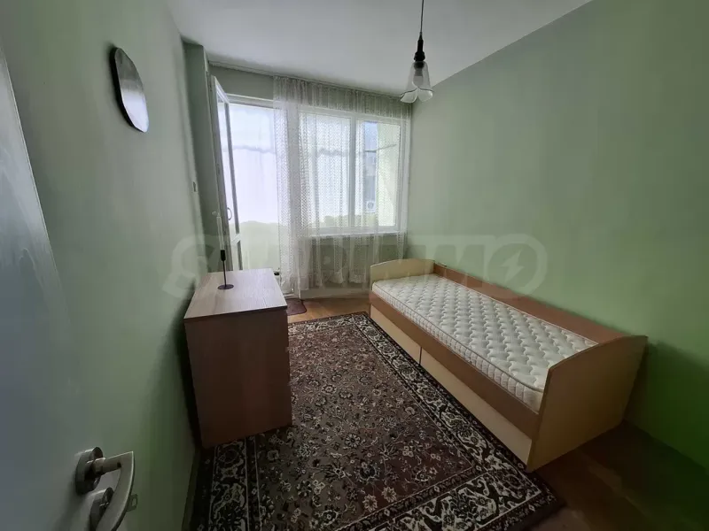 Bright Two-Bedroom Apartment in "Generals" Area, Varna - Image 4
