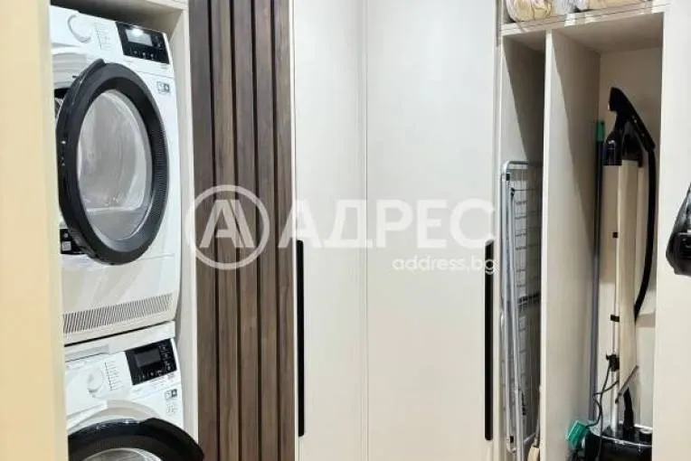 Spacious, Fully Furnished Burgas Apartment with Sea Views - €410,000 - Image 2