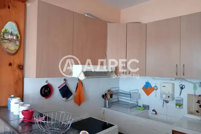 Spacious Fully Furnished 3-Bedroom Apartment with Panoramic Sea Views in Varna. - Image 1