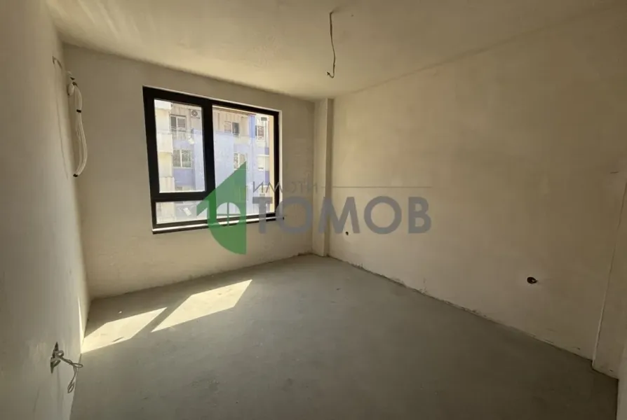 Stylish 2-Bedroom Apartment in Sunny Arazmoto, Stara Zagora - Image 5
