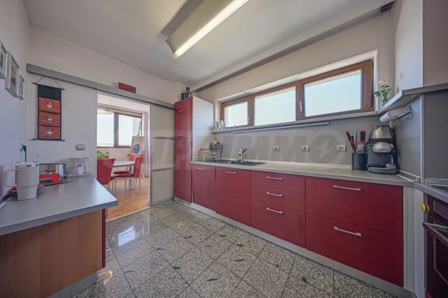 Spacious, Fully Furnished Apartment Near Bulgaria Mall - Image 3