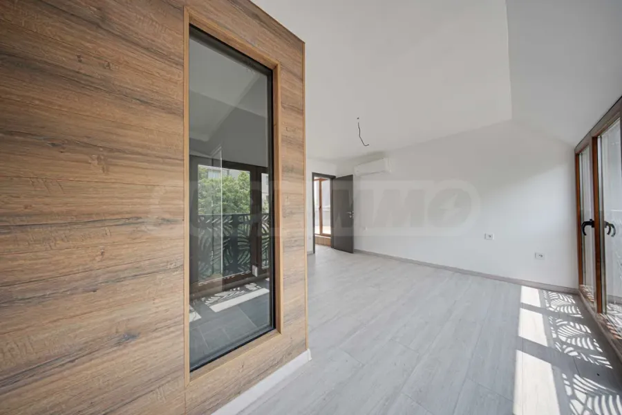 Spacious Mezonet in Slivnitsa Quarter, Sofia - 200m2 - Image 4