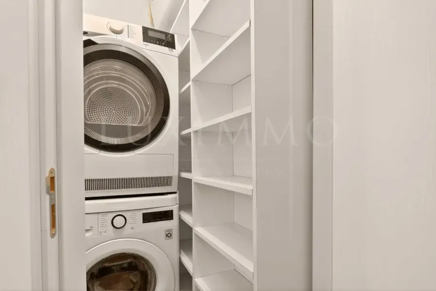 Luxury Apartment Near Cherno More Hotel, Varna - Image 5