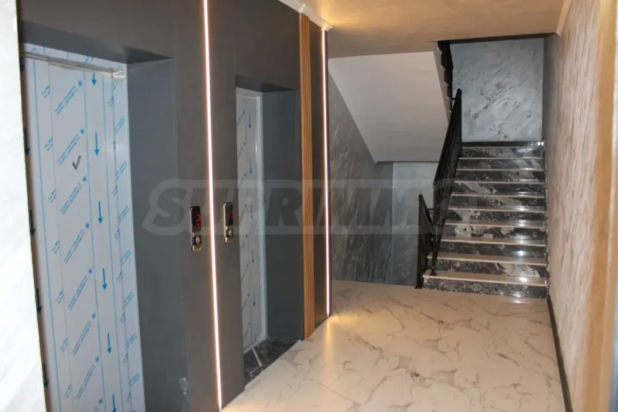 Luxury One-Bedroom Apartment in Plovdiv's Heart - €145,000 - Image 5