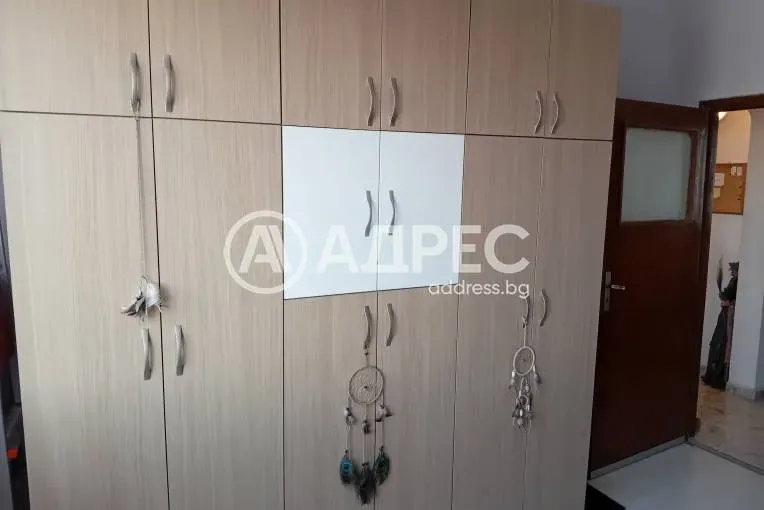 Spacious Fully Furnished 3-Bedroom Apartment with Panoramic Sea Views in Varna. - Image 2