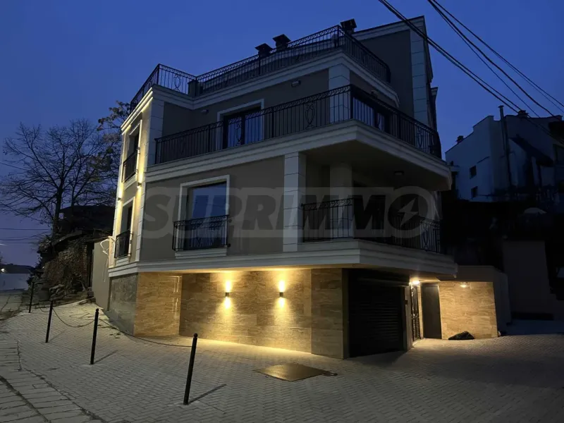 Spacious 3-Bedroom Apartment in Plovdiv Center - Image 5