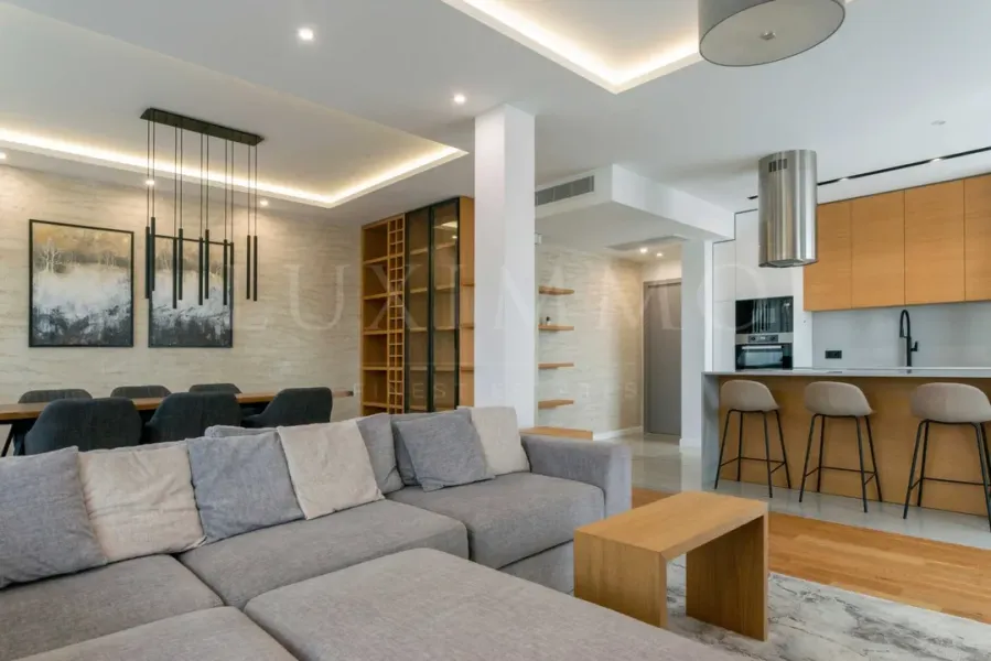 Spacious Multi-Room Apartment in "Hristo Smirnenski" Complex, Plovdiv - Image 5