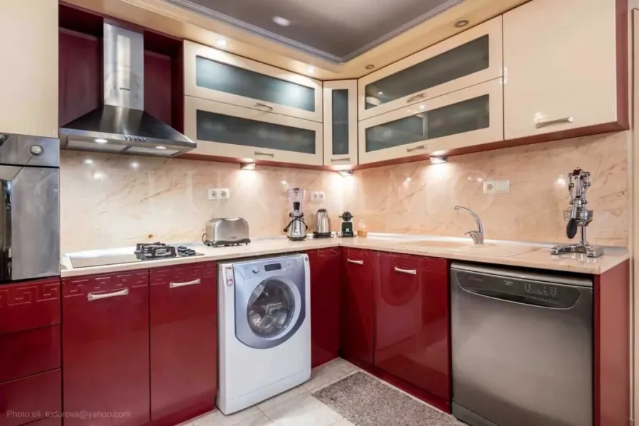 Spacious, Fully Furnished One-Bedroom Apartment Near Medical University - Image 4