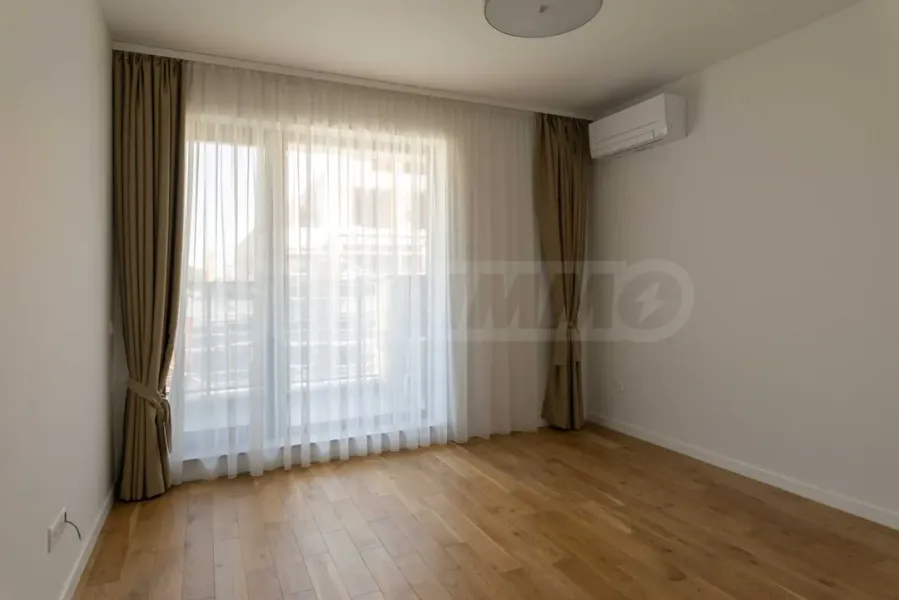 Spacious, Bright Apartment in Plovdiv's Prestigious Complex - Image 3