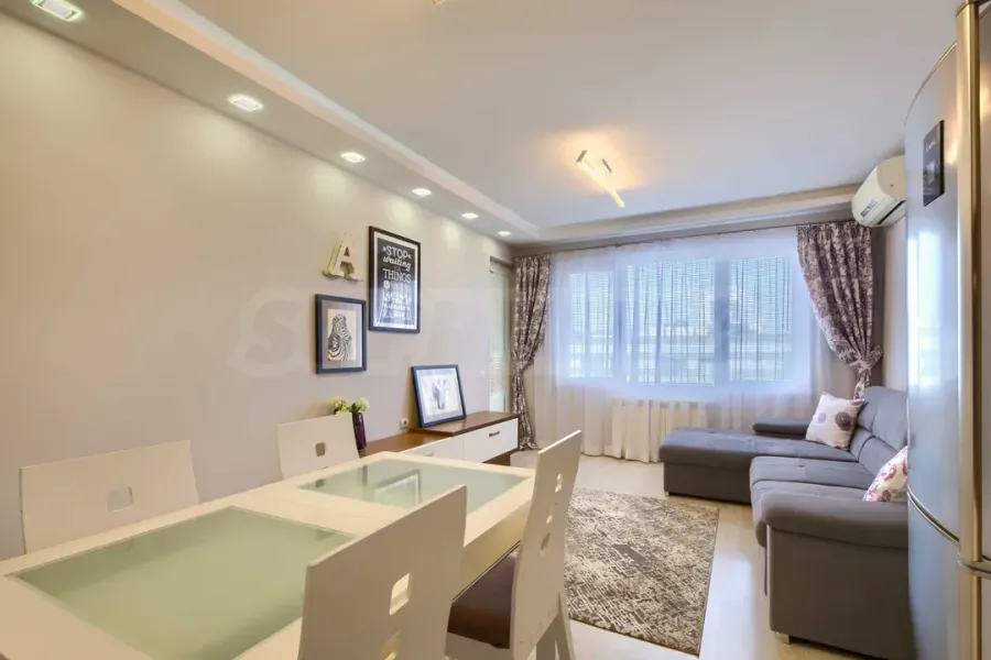 Spacious, Fully Furnished Apartment Near Paradise Center, Sofia - Image 2