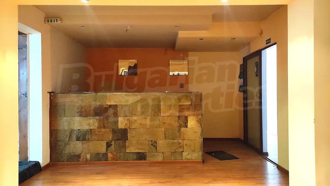 Spacious Brick House in Stara Zagora Center – 2 Bedrooms - Image 4