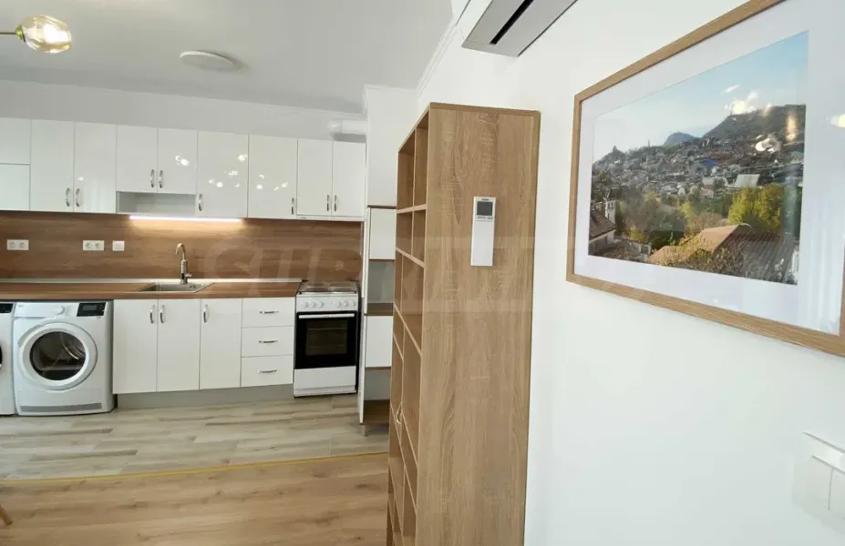 Stylish Fully Furnished Apartment in Plovdiv City Center - Image 4