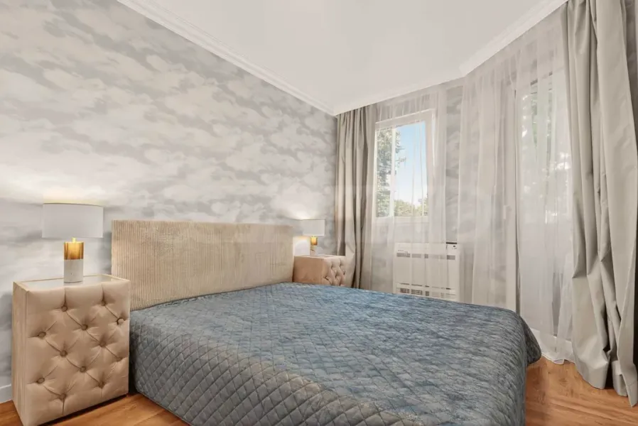 Luxury 3BR Apartment - Varna City Center - Image 3