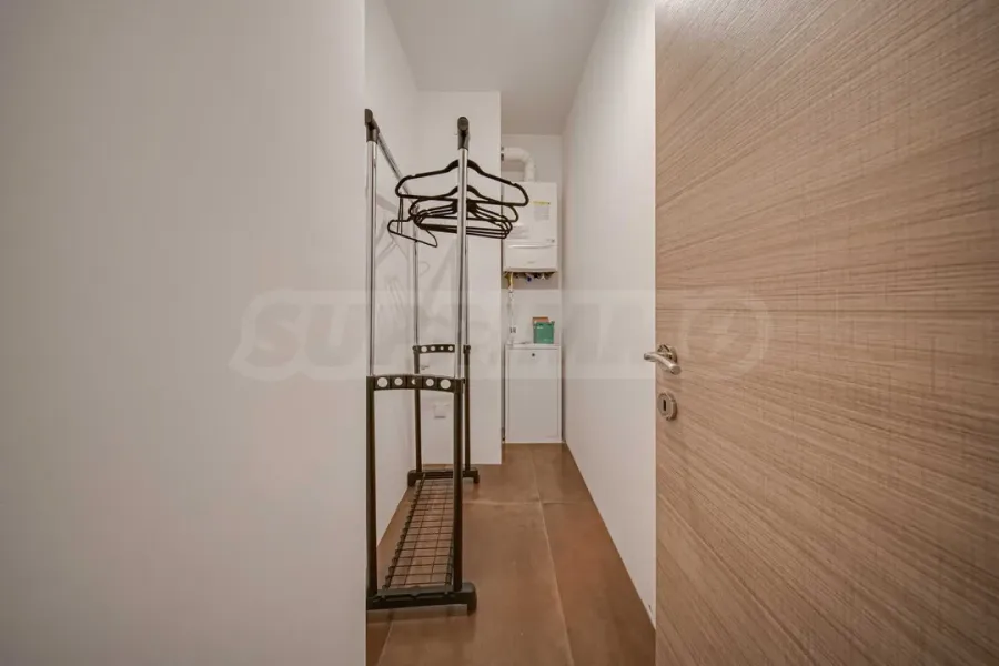 Spacious, Fully Furnished 3BR Apartment - Bulgaria - Image 5