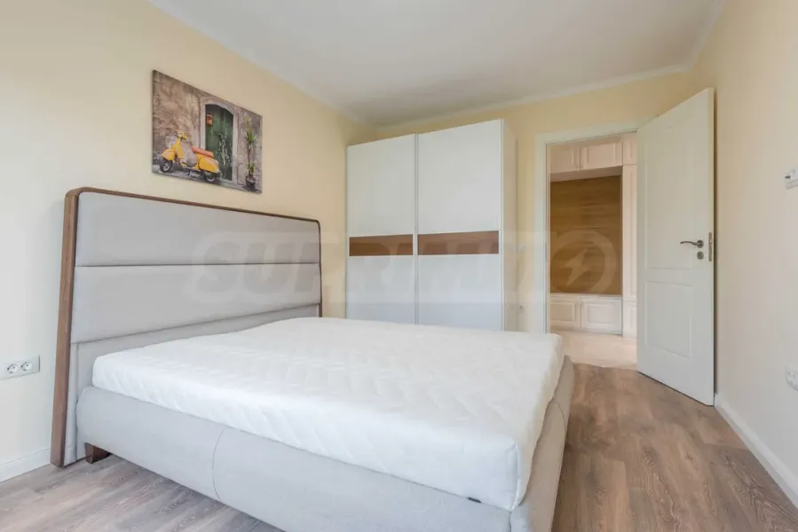Spacious, Fully Furnished Apartment in Varna's Heart. - Image 5
