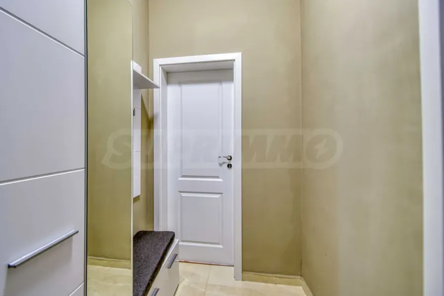 Stylish Fully Furnished Apartment in Sofia Center - Near University - Image 1