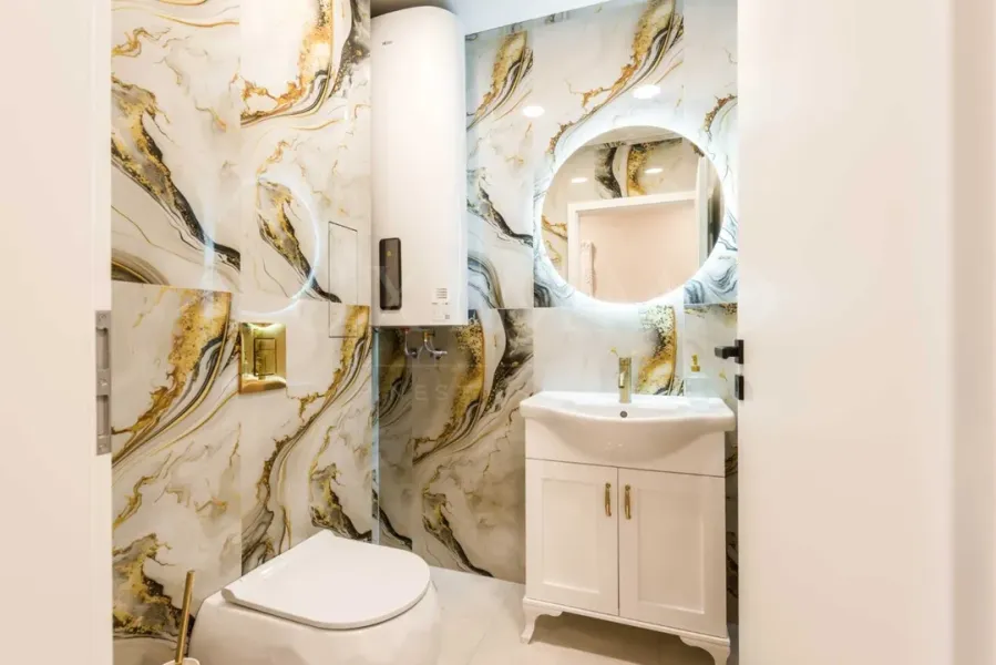 Luxury Varna Apartment Near Cathedral, Garage Included - Image 5