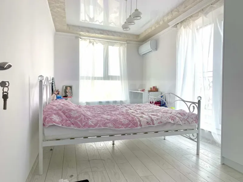 Spacious Sea View Apartment in Burgas - Fully Furnished - Image 2