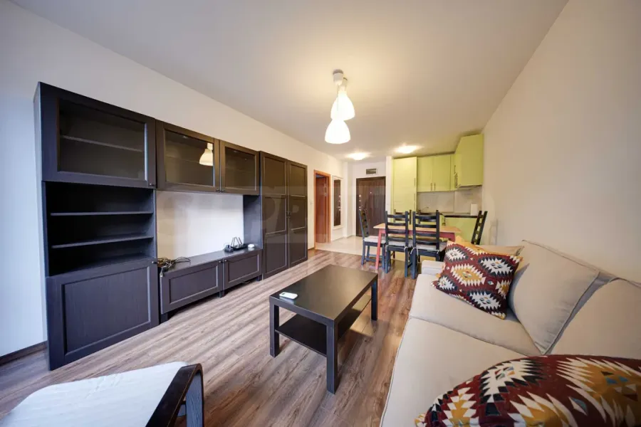 Spacious Fully Furnished Apartment Near Park Zaimov, Sofia - Image 5