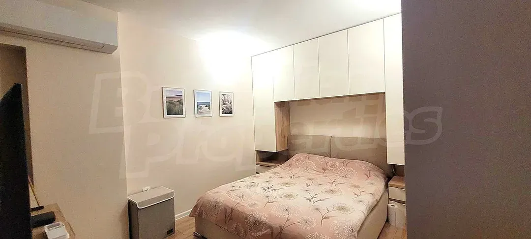 Stylish 1-Bedroom Apartment Near Mall Galeria, Stara Zagora - Image 2