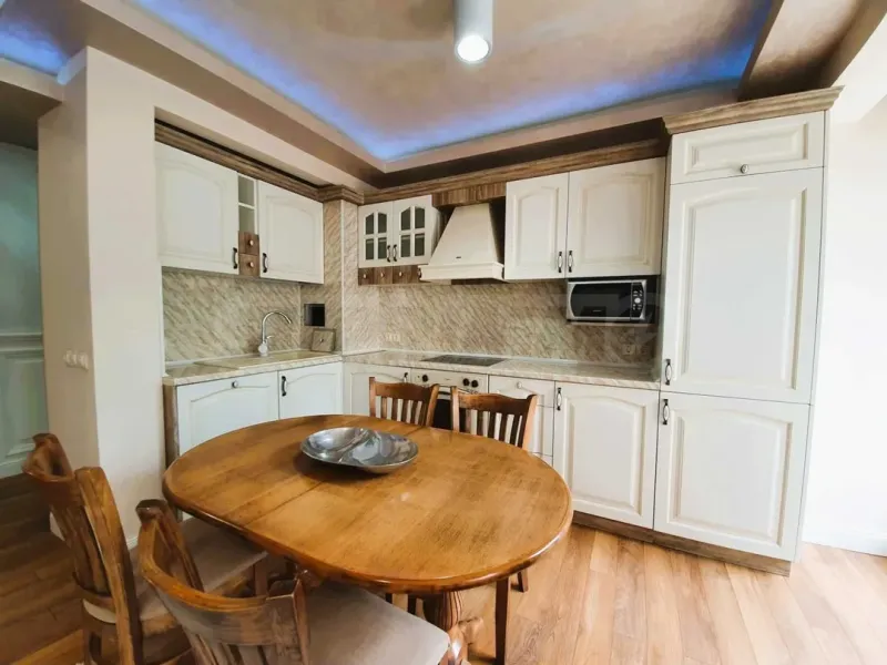 Stylish Burgas Apartment Near Sea Garden & Shops - Image 4
