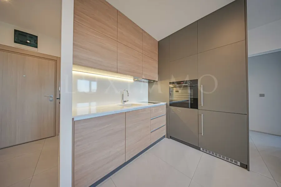 Spacious 2-Bed Apartment in Sofia’s "White Quarter" - Image 3