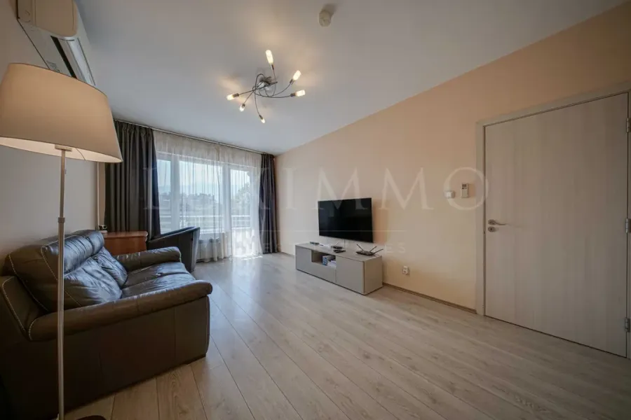 Spacious & Bright Lozenets Apartment with Garage - Fully Furnished - Image 4