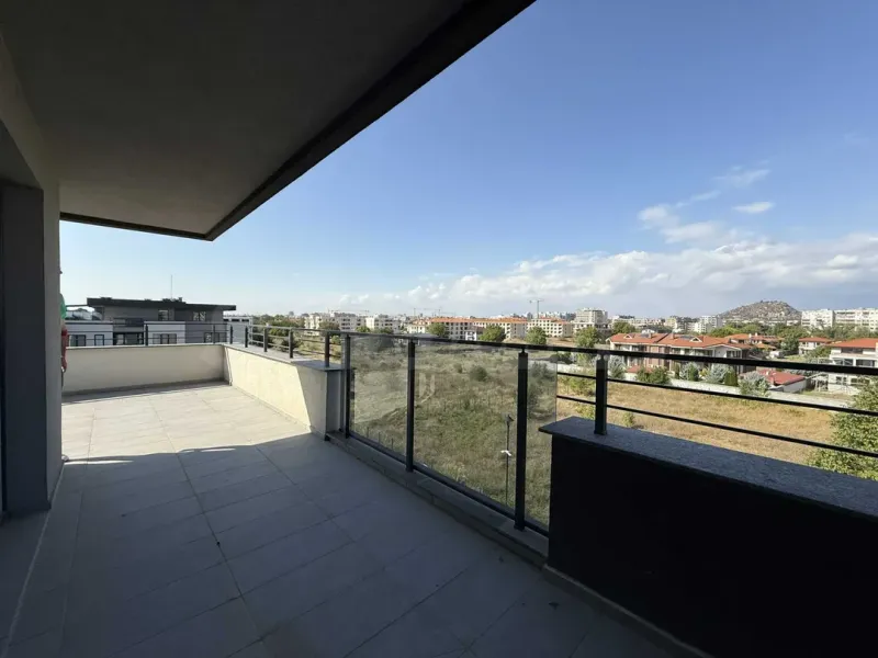 Panoramic Plovdiv Apartment with Mountain Views - Image 3