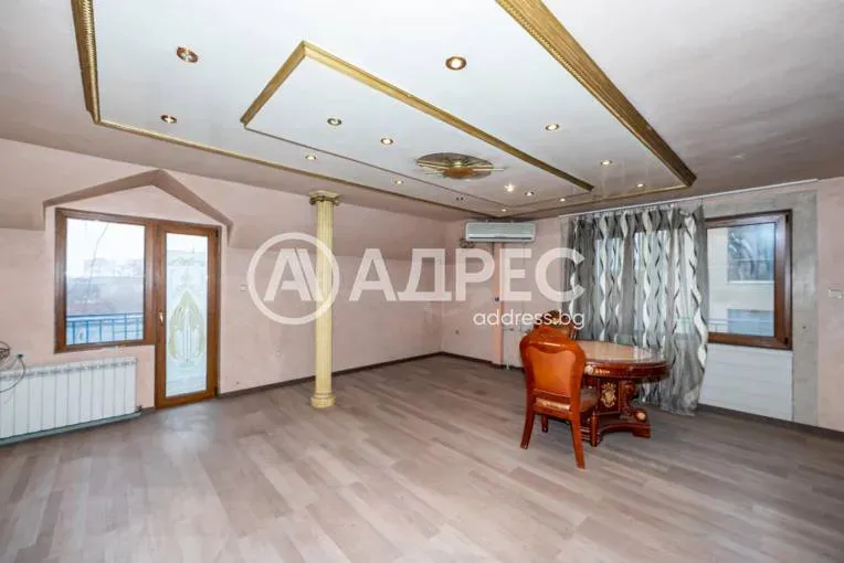 Spacious Three-Bedroom Plovdiv Apartment with Six Terraces – Perfect Family Home. - Image 5