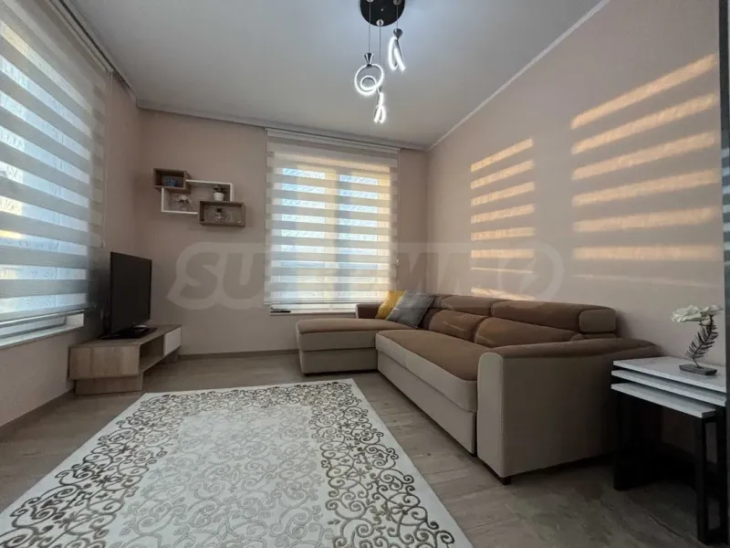 Stylish 2-Bedroom Apartment in Magnolia Residence, Plovdiv - Image 3