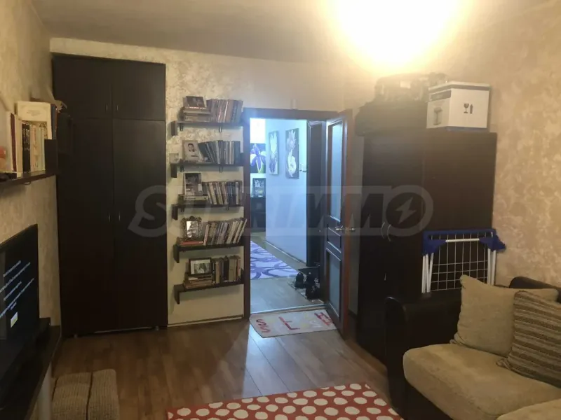 Spacious Fully Furnished Apartment in Burgas "Vzhradzhane" - Image 3