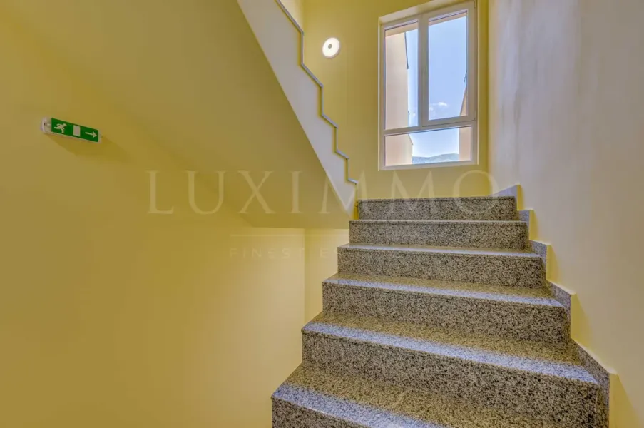 Spacious 2-Bed Apartment with Vitosha Views - Image 3