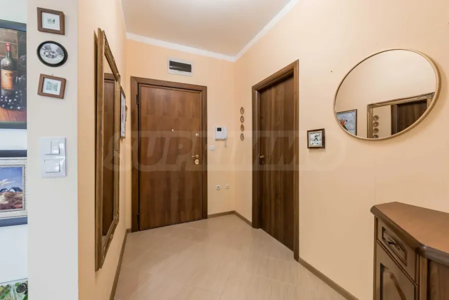 Luxury Varna Apartment - Sea Garden Gem - Image 5