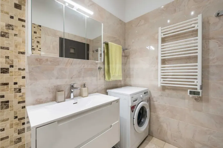 Stylish Varna Apartment with Sea Views - New! - Image 1
