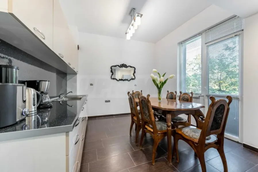 Apartment for rent in Varna - Image 4