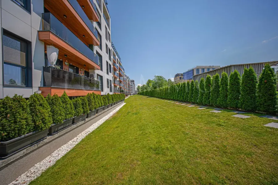 Spacious 2-Bed Apartment in Sofia’s "White Quarter" - Image 1