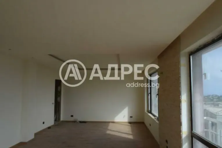 Spacious Villa with Sea Views - 6 Bedrooms, Varna, Bulgaria - Image 2