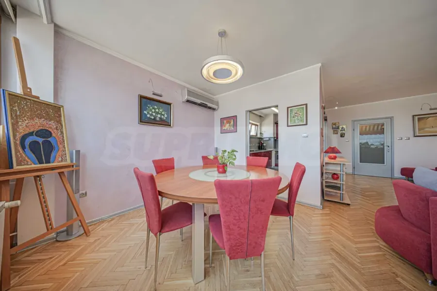 Spacious, Fully Furnished Apartment Near Bulgaria Mall - Image 1