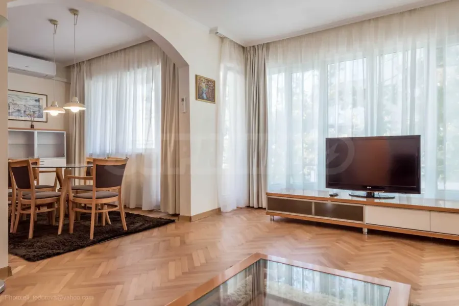 Spacious, Fully Furnished Apartment Near Varna Sports Hall - Image 1