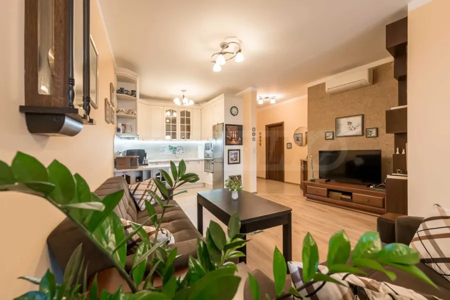 Stylish Varna Apartment with Sea Views - New! - Image 4
