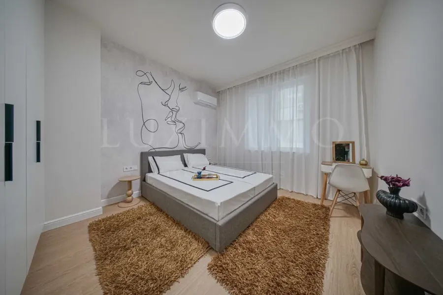 Stylish Sofia Apartment: Luxury 2-Bed in Central Location - Image 2