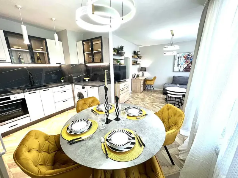 Spacious Two-Bedroom Apartment with Garage - Hristo Smirnenski, Plovdiv - Image 4
