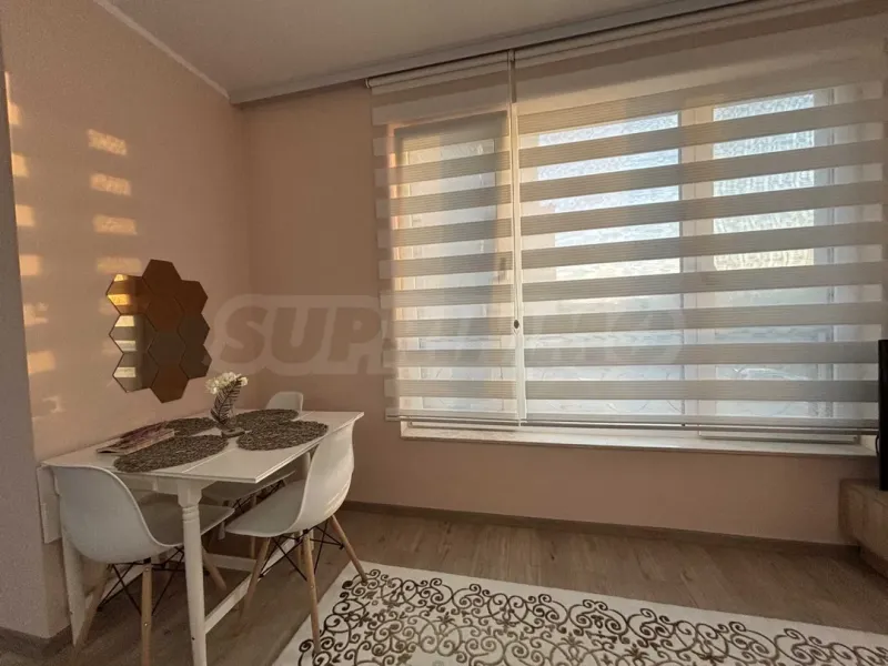 Stylish 2-Bedroom Apartment in Magnolia Residence, Plovdiv - Image 4